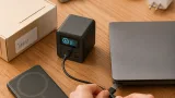 Anker porta in Italia i caricabatterie 2026: Laptop Charger Pro 100W a 59,99 euro