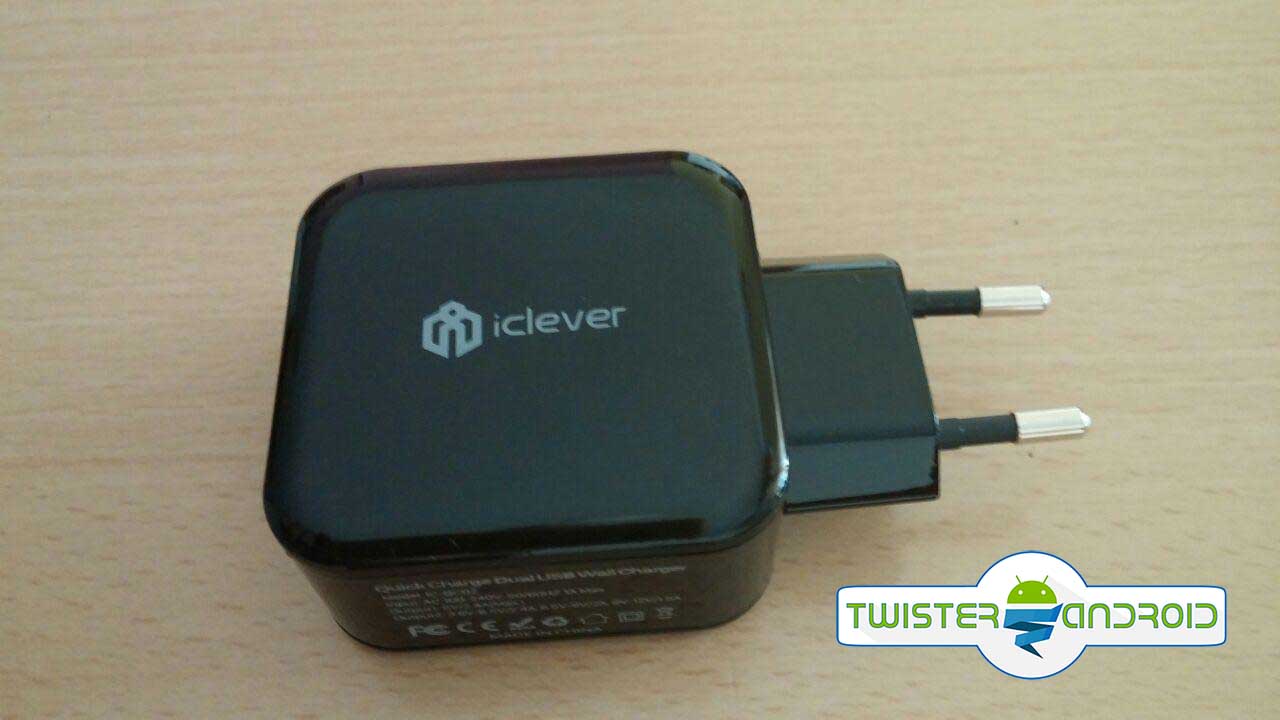 iClever® IC-QC02 caricabatteria da muro