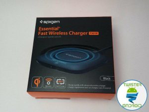 Essential Fast Wireless Charger F301W Spigen